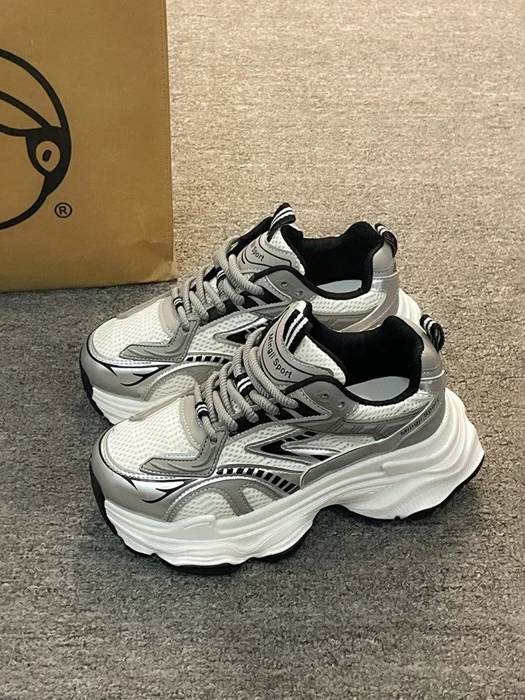 Women Platform Sneakers 2025 Autumn New Fashion Casual Lace Up Sports Shoes Woman Non Slip Walking Shoes Ladies Vulcanize Shoes