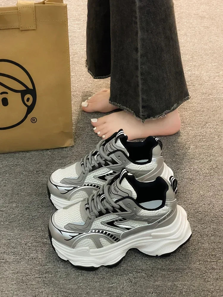 Women Platform Sneakers 2025 Autumn New Fashion Casual Lace Up Sports Shoes Woman Non Slip Walking Shoes Ladies Vulcanize Shoes