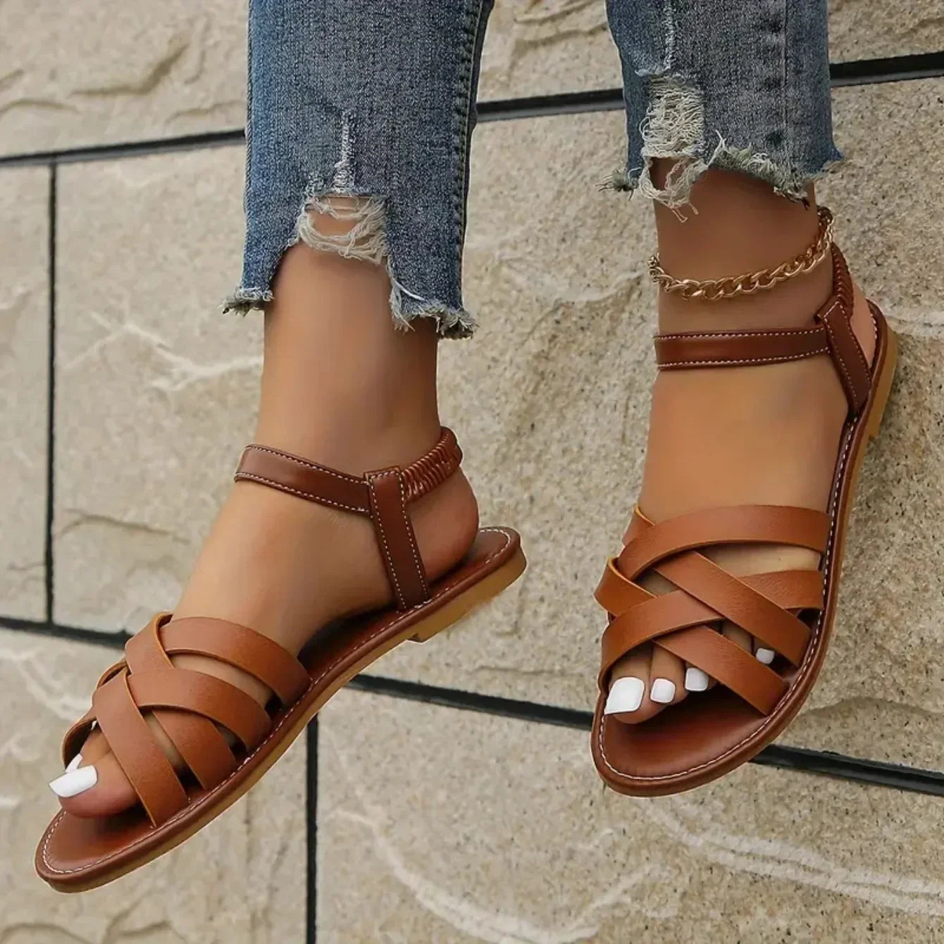 2025 New Shoes for Women Summer Women Flat Bottom Sandals Roman Strap Non Slip Rubber Soles Fashion Ladies Daily Sandals Women