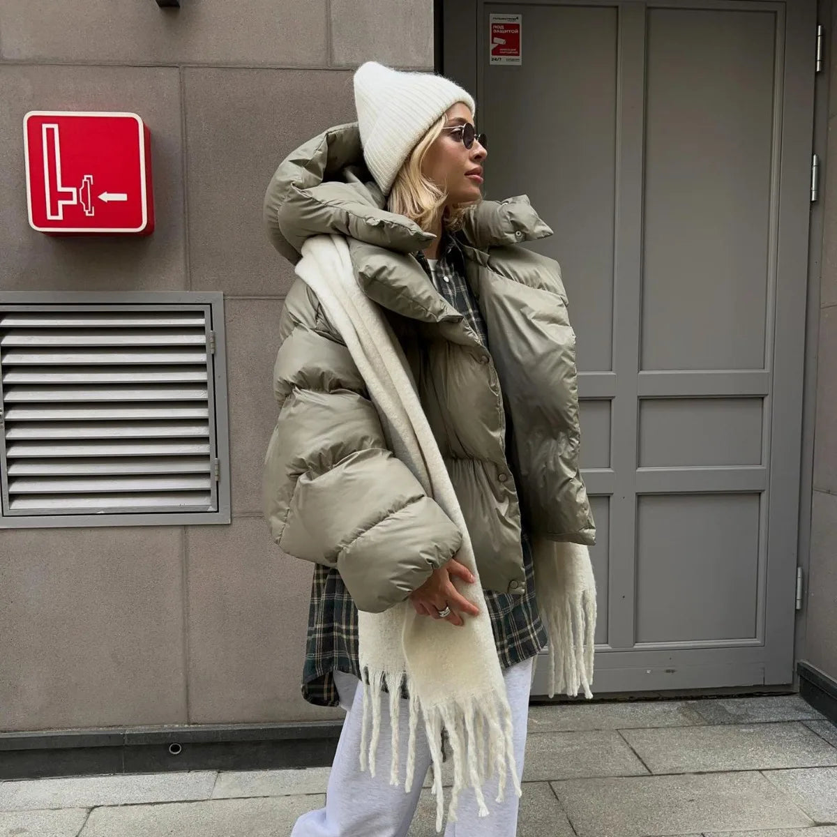 Women Autumn Winter Warm Coat Thick Parkas Long Sleeve Parkas Female Street Fashion Hoodies Woman's Cotton-padded Jacket 2025