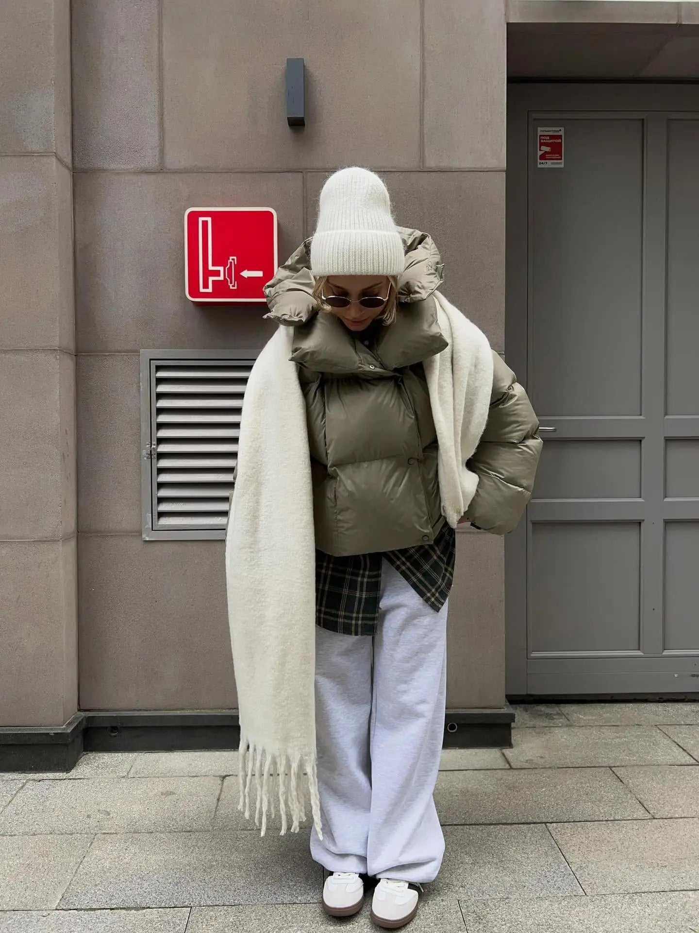 Women Autumn Winter Warm Coat Thick Parkas Long Sleeve Parkas Female Street Fashion Hoodies Woman's Cotton-padded Jacket 2025