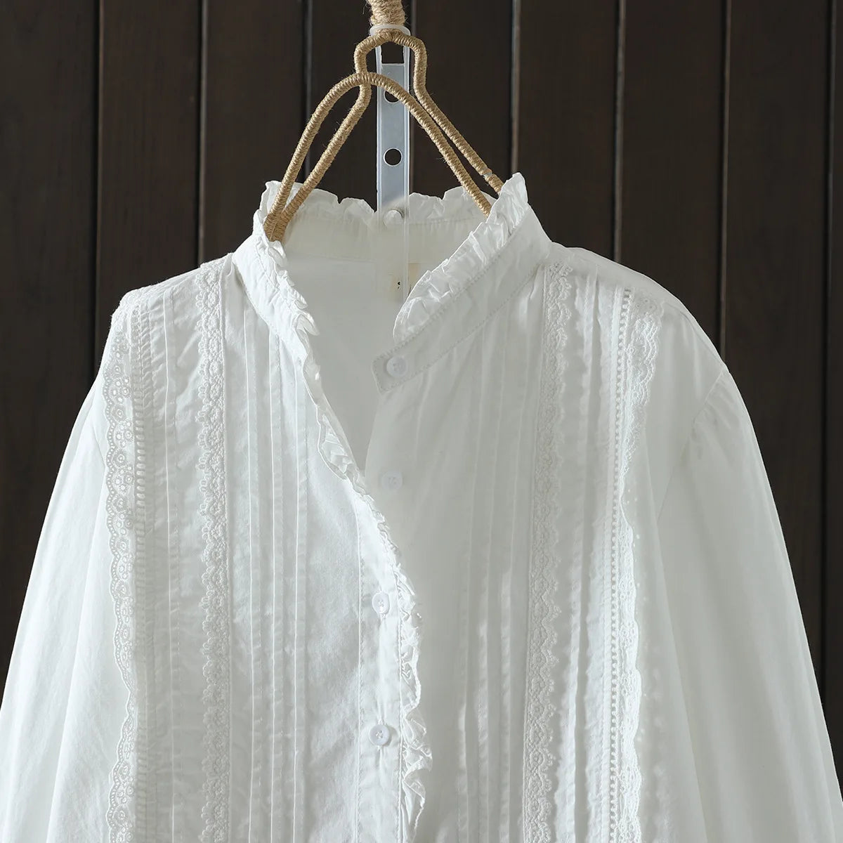 New Spring Cotton Casual White Shirts Women Loose Ruched Lace Blouse Girl Long Sleeve Sweet Sweet Top 2024 Autumn T455104QM
