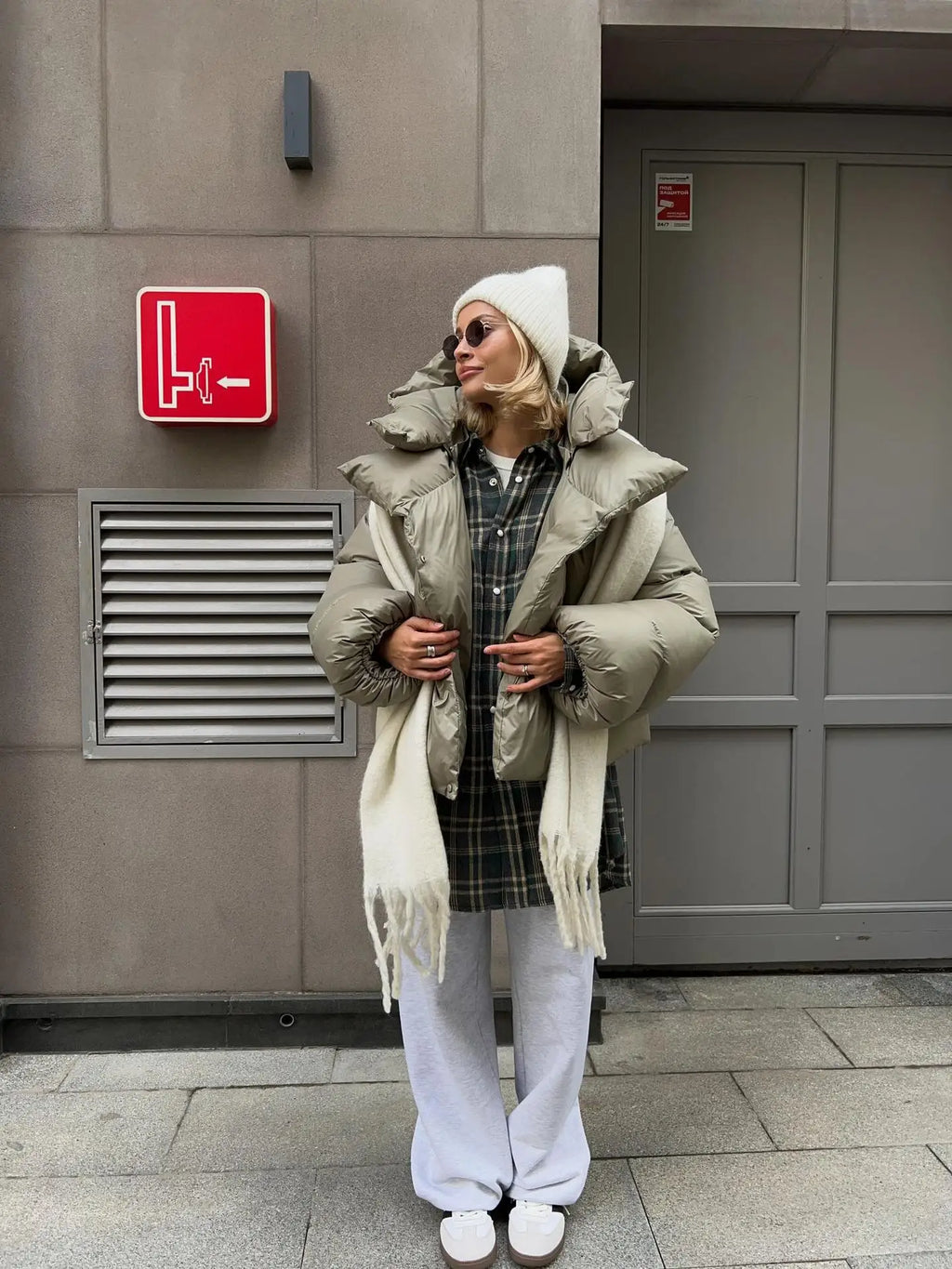 Women Autumn Winter Warm Coat Thick Parkas Long Sleeve Parkas Female Street Fashion Hoodies Woman's Cotton-padded Jacket 2025