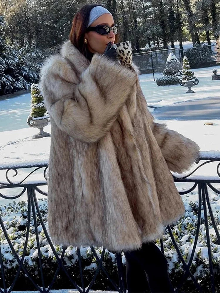 Winter Women Luxury Faux Fur Coats Fashion Long Sleeve Lapel High Street Oversize Jackets Chic New Thick Warm Ladies Outerwears