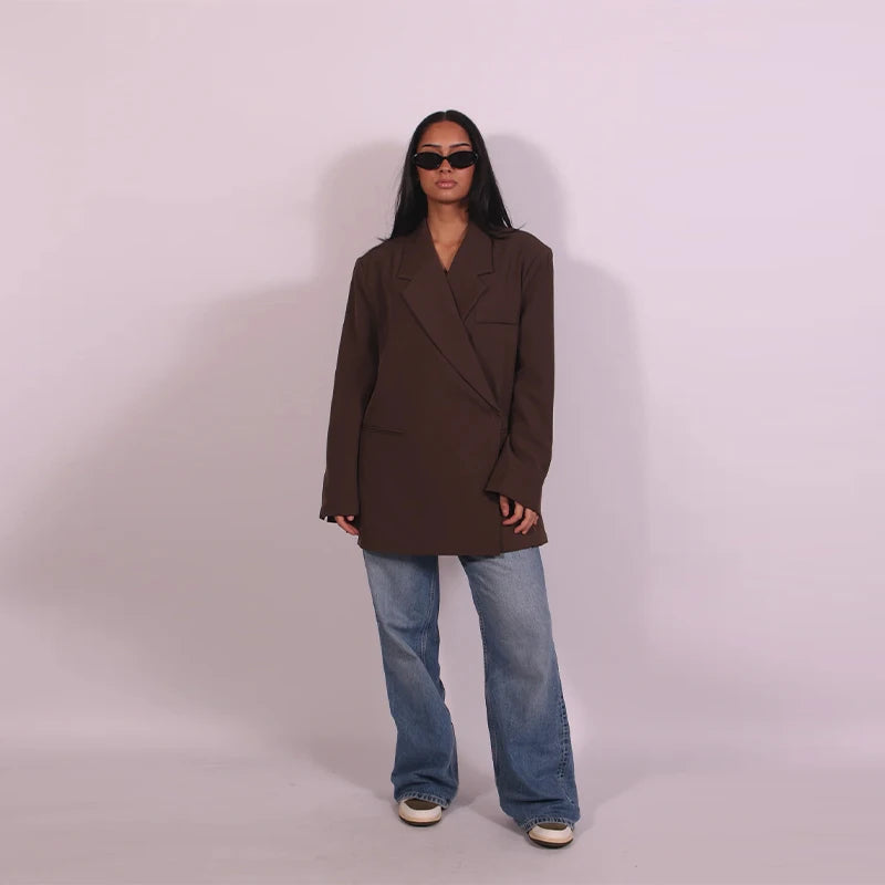Oversize Elegant Suit Jacket Women Coat Single Breasted Shoulder Pads Notched Commute Pocket Split Street 2025 Summer Outwear