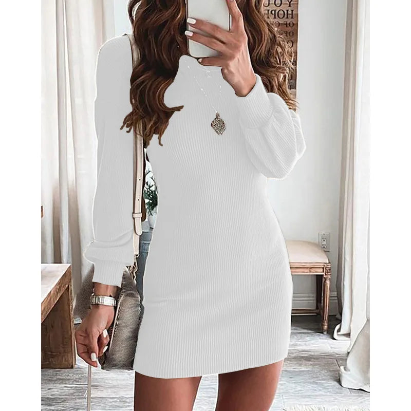 Autumn and winter new solid color backless dress woman