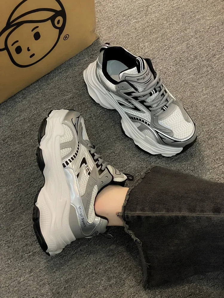 Women Platform Sneakers 2025 Autumn New Fashion Casual Lace Up Sports Shoes Woman Non Slip Walking Shoes Ladies Vulcanize Shoes