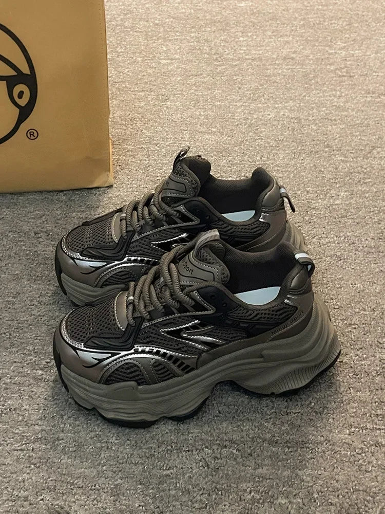 Women Platform Sneakers 2025 Autumn New Fashion Casual Lace Up Sports Shoes Woman Non Slip Walking Shoes Ladies Vulcanize Shoes
