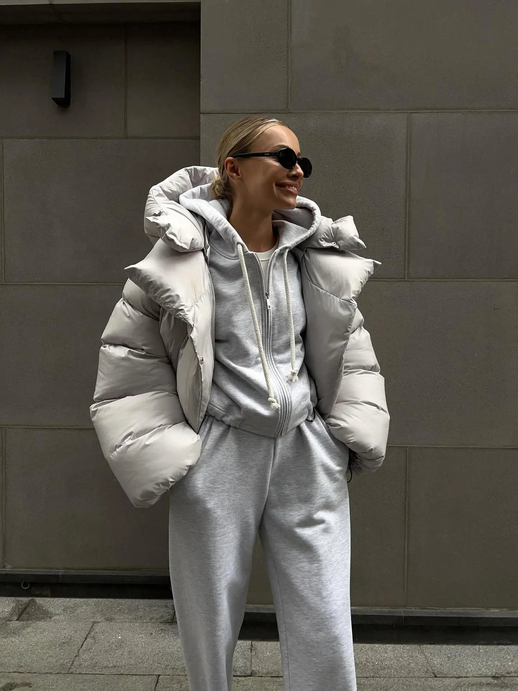 Women Autumn Winter Warm Coat Thick Parkas Long Sleeve Parkas Female Street Fashion Hoodies Woman's Cotton-padded Jacket 2025