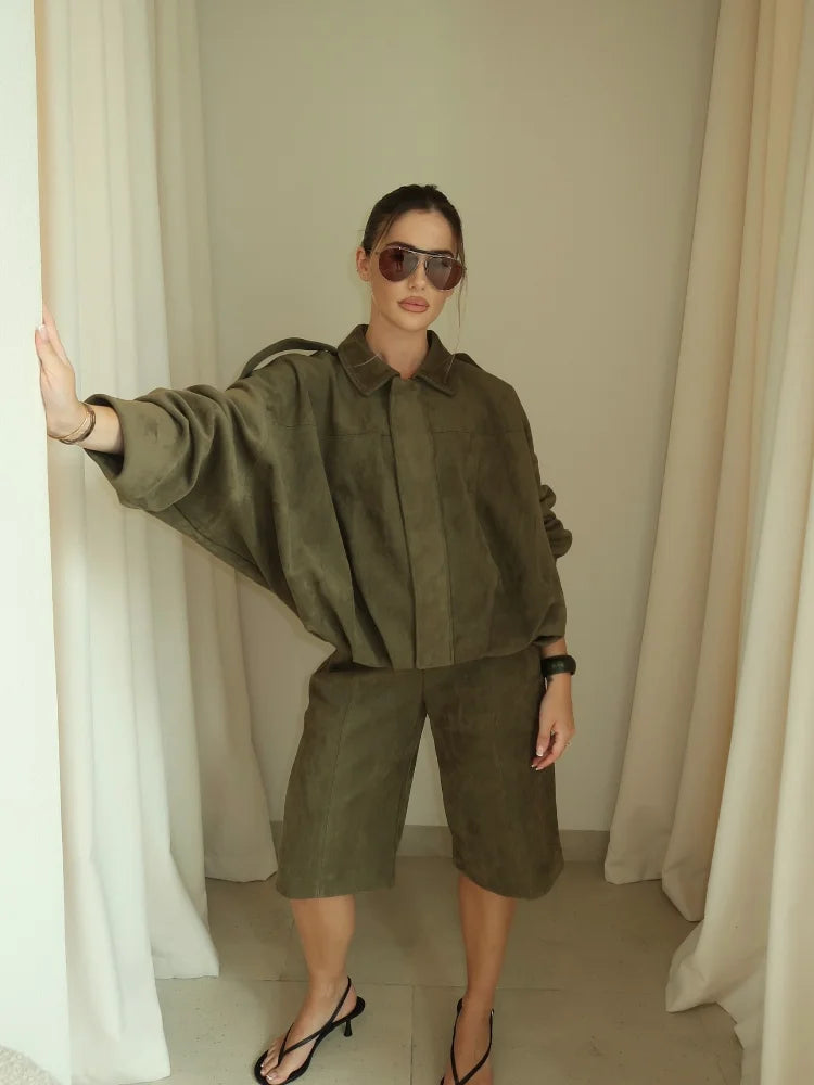 Chic Women's Green Suede Jacke Fashion Loose Long Sleeve Laple Zipper Bomber Jackets 2025 Spring New Ladies High Street Clothing