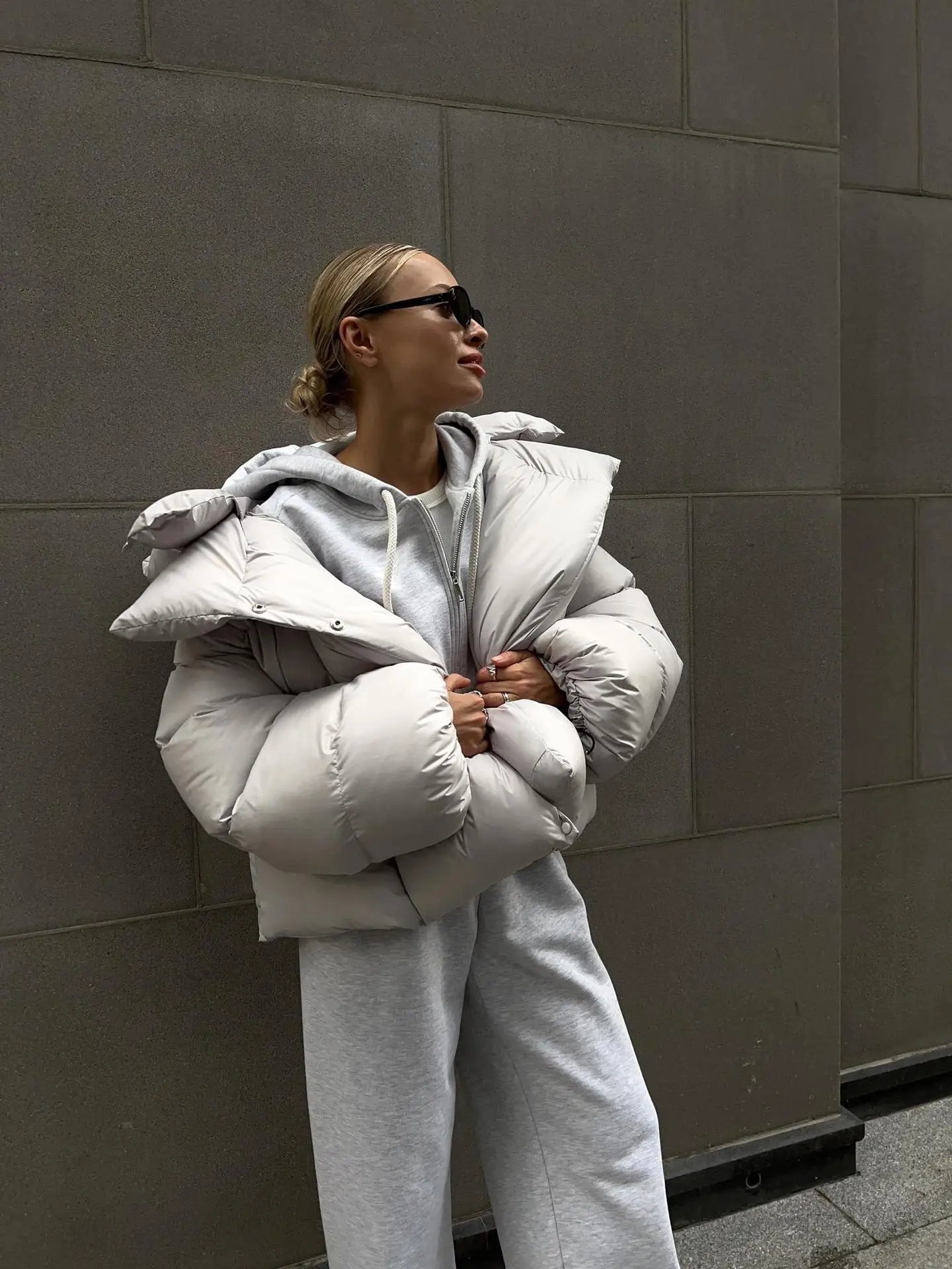 Women Autumn Winter Warm Coat Thick Parkas Long Sleeve Parkas Female Street Fashion Hoodies Woman's Cotton-padded Jacket 2025